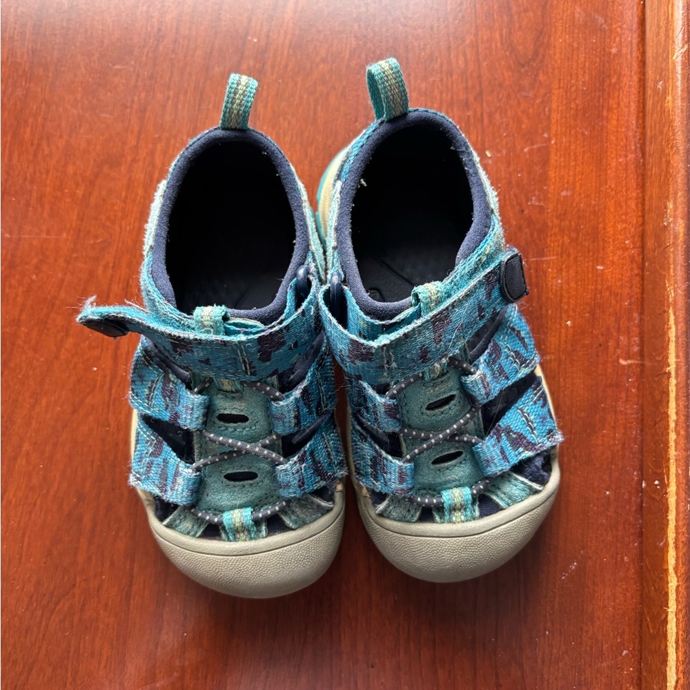 Keen Kids Teal Patterned Closed-Toe Water Shoes